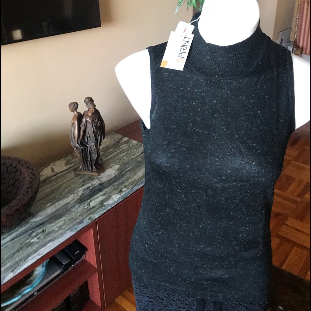 NWT SPRINT Blouse s40.(fit S/M)100% Acrylic ISRAEL